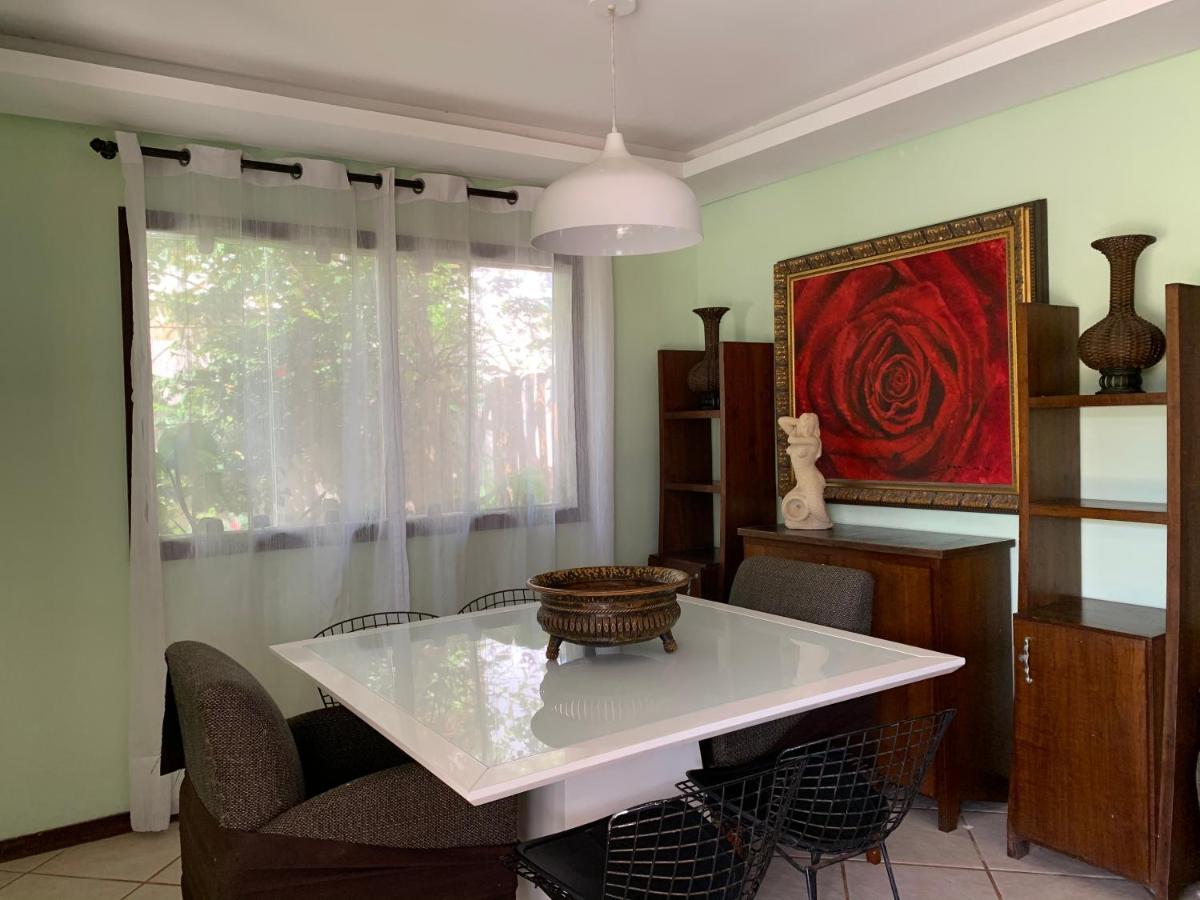 Casa De Temporada 4 Quartos Sendo 2 Suites Em Vilas Do Atlantico - 200 M Da Praia E 6 Km Da Capital Lauro de Freitas Bagian luar foto