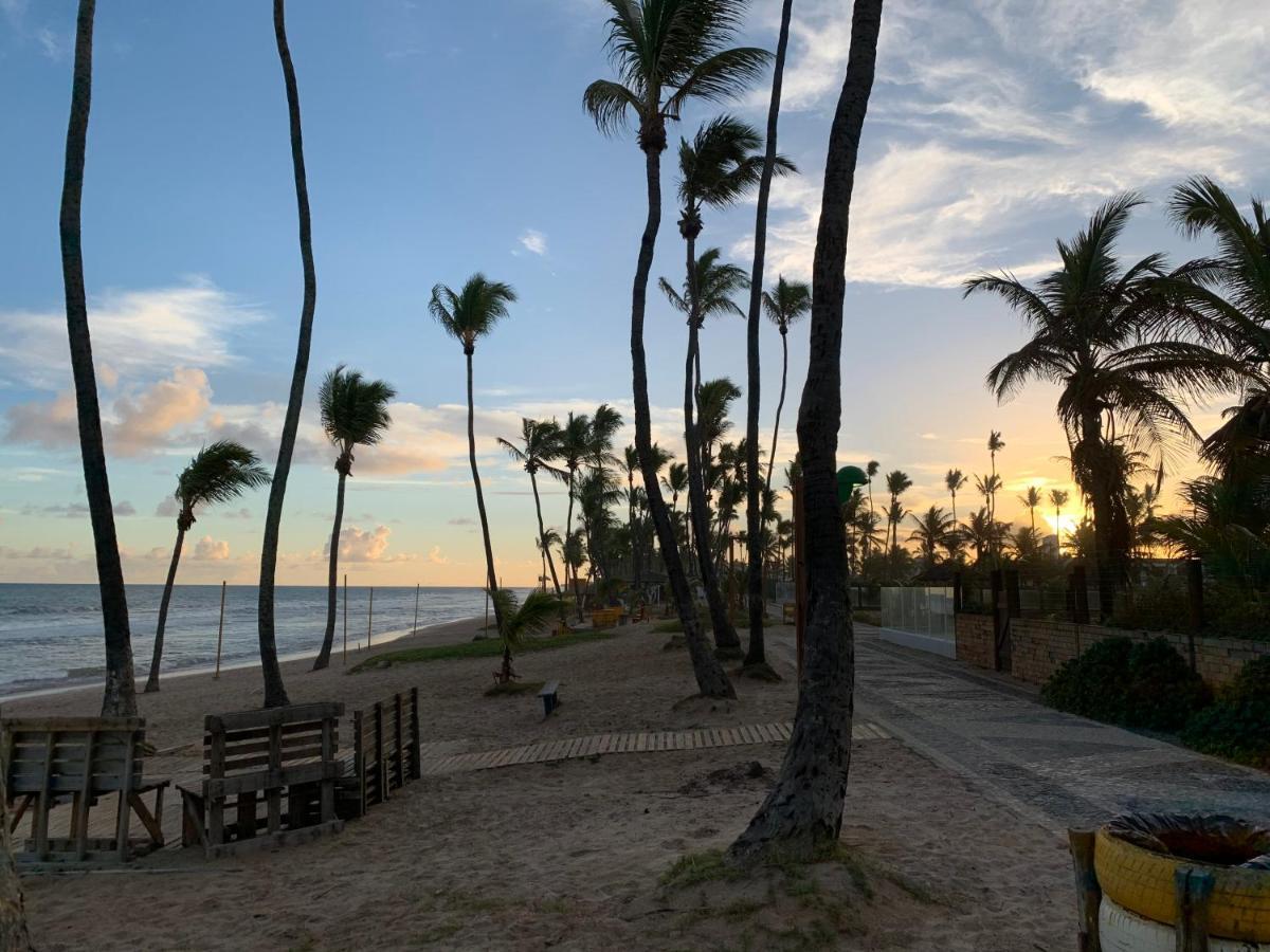 Casa De Temporada 4 Quartos Sendo 2 Suites Em Vilas Do Atlantico - 200 M Da Praia E 6 Km Da Capital Lauro de Freitas Bagian luar foto