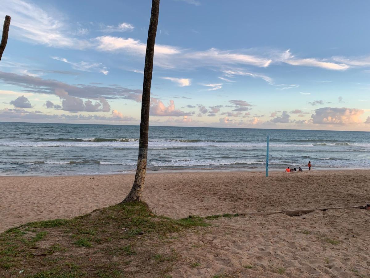 Casa De Temporada 4 Quartos Sendo 2 Suites Em Vilas Do Atlantico - 200 M Da Praia E 6 Km Da Capital Lauro de Freitas Bagian luar foto